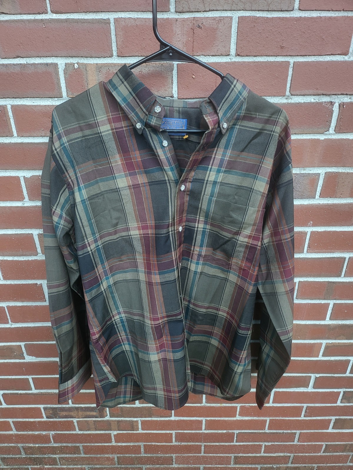 Vintage Pendleton size large button up long sleev… - image 1
