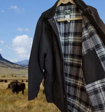 Berne Apparel Duck Canvas Chore Work Coat Jacket Quilt Lined-Mens Size L (READ)