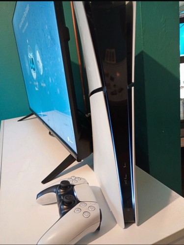 PlayStation 5 Slim Digital Edition 1TB - Picture 3 of 4