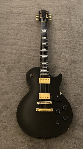 1992 GIBSON Les Paul Studio Guitar Black U.S.A. #92952423 plays Great! RARE!!