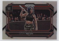2023 Panini Prizm WWE Silver Prizm Mia Yim #74 14tz