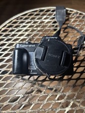 Sony Cyber-shot DSC-H3 8.1MP Digital Camera - Black Battery No Charger