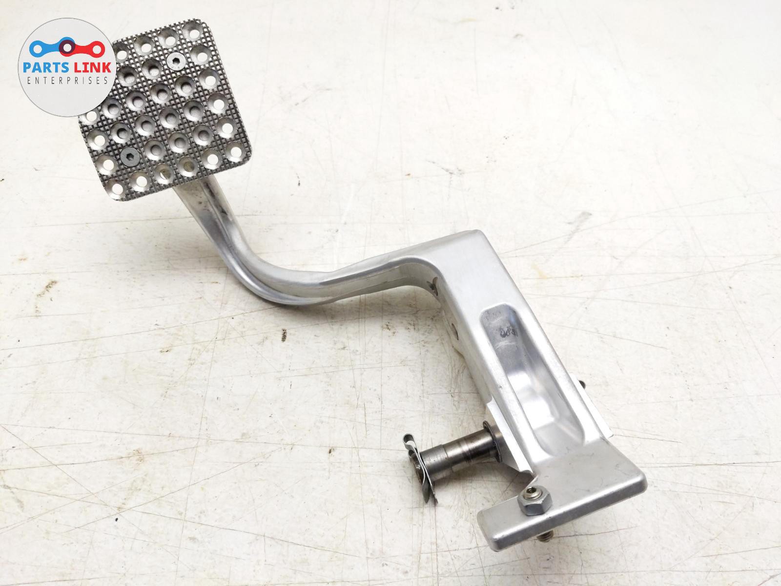 2008-14 FERRARI CALIFORNIA BRAKE PEDAL METAL FOOT PAD PLATE ASSEMBLY F149 488 F8