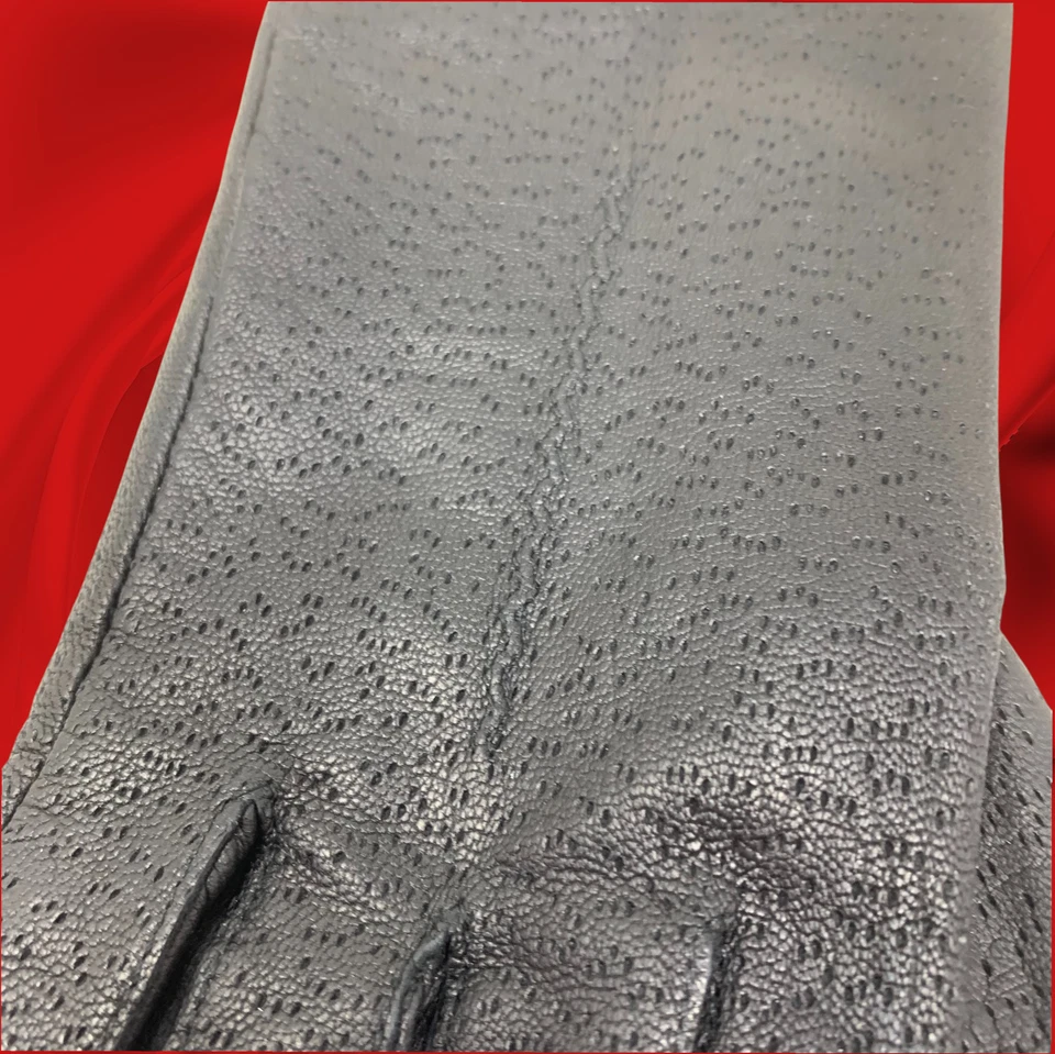 Vintage 1980's Fownes Leather Gloves Black Wrist Driving Perforated Sz 7.5 - Image 3 of 4