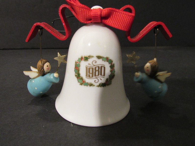 Vintage 1980 Hallmark Bellringers Angels Porcelain Bell Keepsake Ornament Boxed