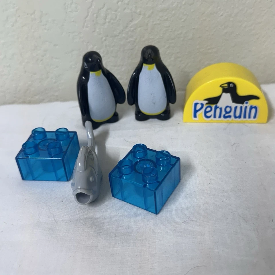 LEGO DUPLO POLAR BEARS ZOO SET#5633 3621 PENGUIN FISH ZOO KEEPER ICE 10 PC Parts - Image 2 of 4