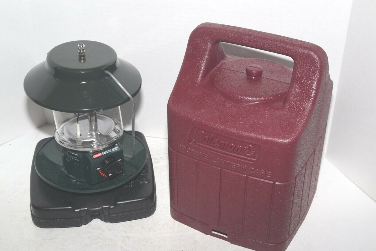 Coleman Model 5154B700 Double Mantle Propane Lantern w/Case