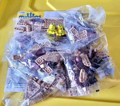 Mega Bloks Minions Dino Ride Building Set. 421 pcs. New Without Box NIB 2015