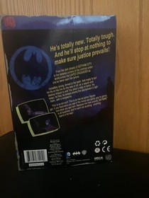 FIGURA NECA ULTIMATE BATMAN NES NINTENDO ATARI CARRETE RETRO JUGUETES DC COMICS SELLADA