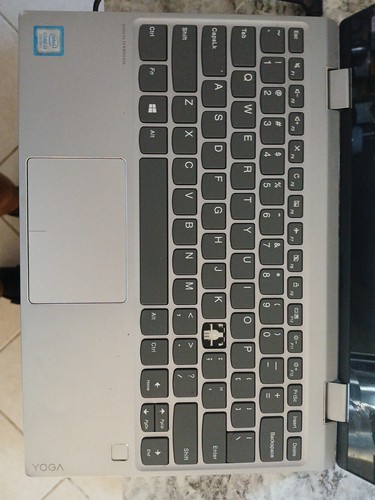 Lenovo Yoga 720-12ikb 14" 128GB SSD, Intel i3-7200U 8GB) Laptop - Read Descripti - Picture 2 of 8