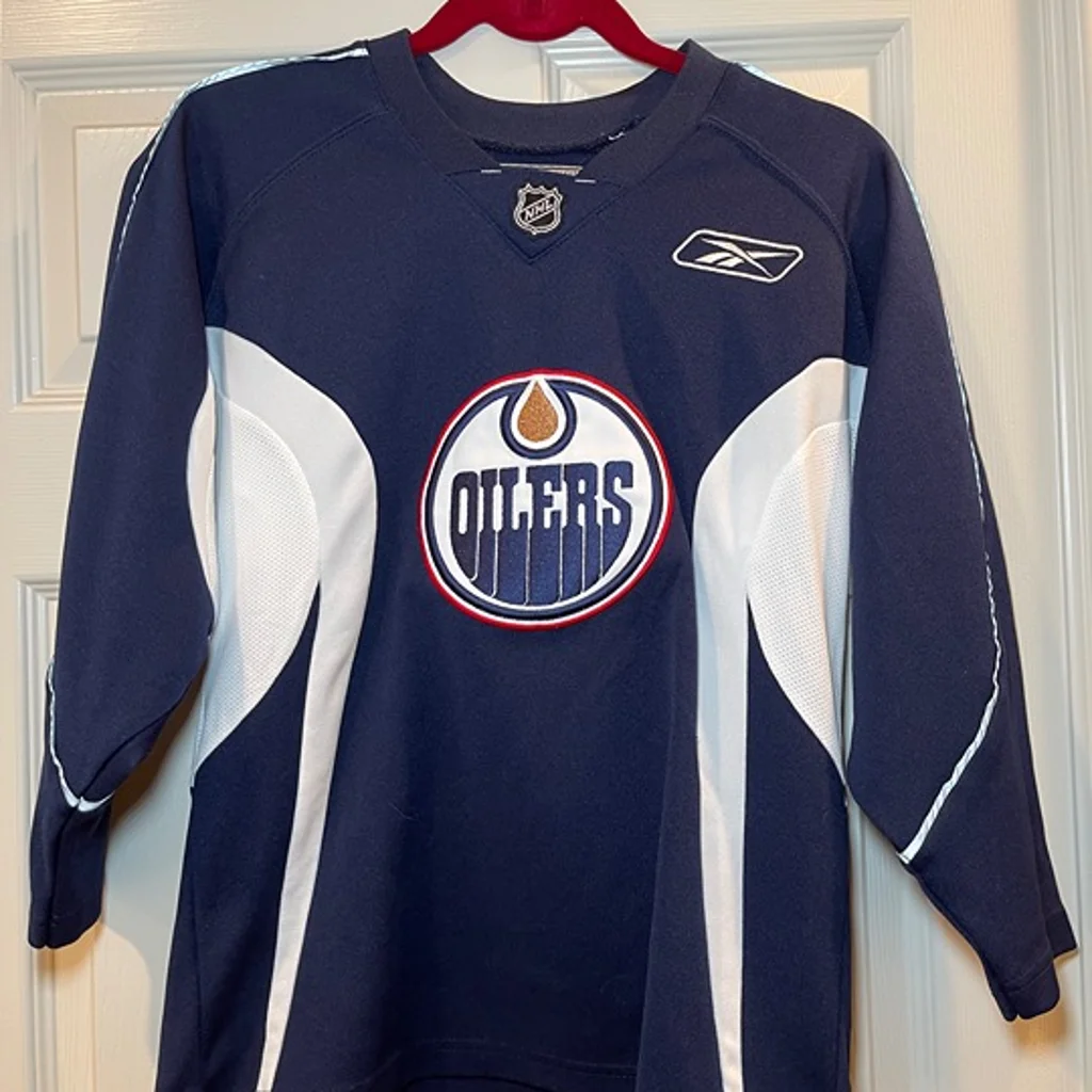 Reebok NHL Edmonton Oilers Jersey Size Adult Women's Large