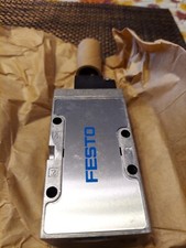 New Festo MFH-5-1/4-B 15901 Solenoid Valve Quantity Available