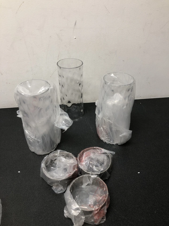 Luz de vaidade Z-Lite 3035-3V-BN Fontaine 3 luzes, 24" níquel escovado - Imagem 4 de 4