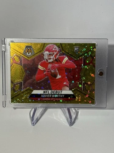 2024 Panini Mosaic Football Gold Xavier Worthy #285