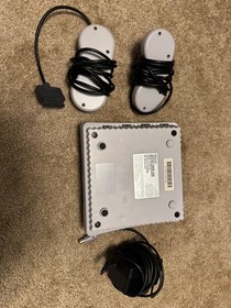 Super NES Nintendo SNES mini video game System Model 2 SNS-101 w OEM controllers