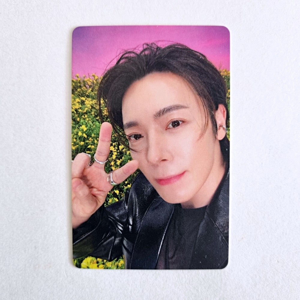 DONGHAE THE 1ST ALBUM ALIVE SUPER JUNIOR PHOTO BOOK KEYCAP