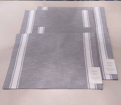 Lot of 4 NWT Threshold Oeko-Tex Gray White Stripe Placemats Elegant 19x14 Cotton