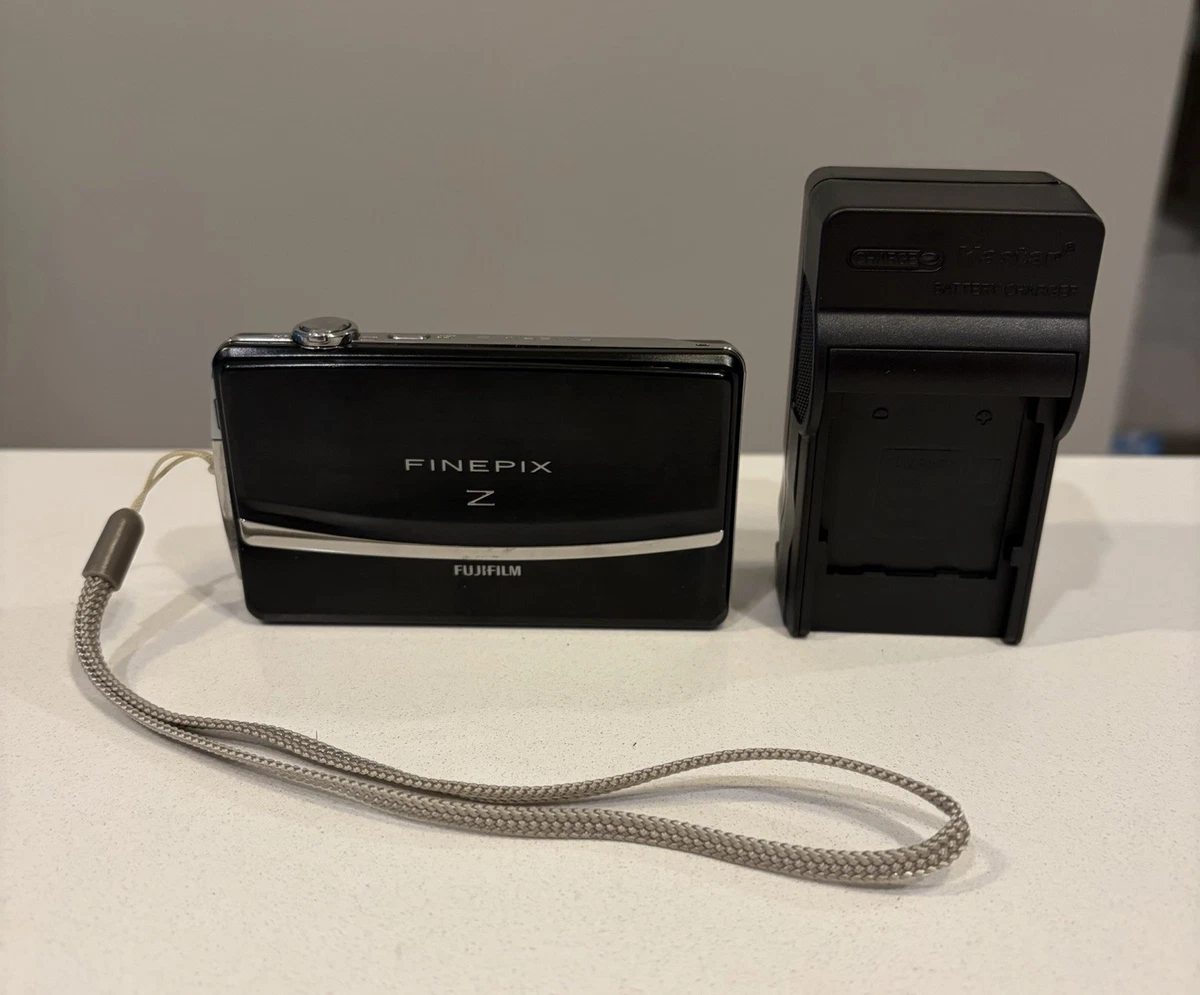 Fujifilm FinePix Z Series Fujifilm FinePix Z10fd 3-9.9x Digital