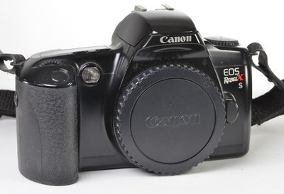 Canon EOS Rebel XS Film Camera Body Only Excellent w/Cap + fresh batteries