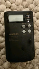 RADIO SHACK AM/ FM RADIO