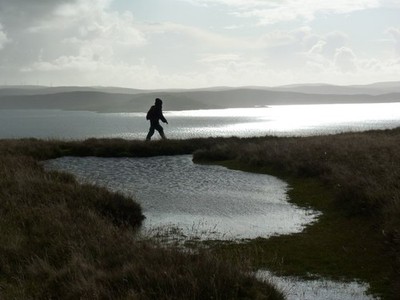 Foto A2 Fora Ness Lochan Sand\/HU3447 Dieses kleine Feature scheint di c2011 zu sein