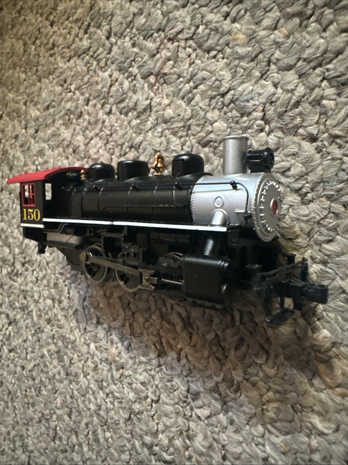Picture 2 of 18