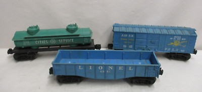 3 Lionel Model Trains O Gauge #6044 AirEx Box Car #6045 2 Dome Car #6042 Gondola