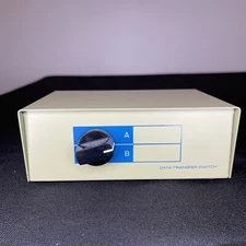 2 Way BNC Manual Data Switch Box Rotary Dail Style Coaxial Coax Display CCTV