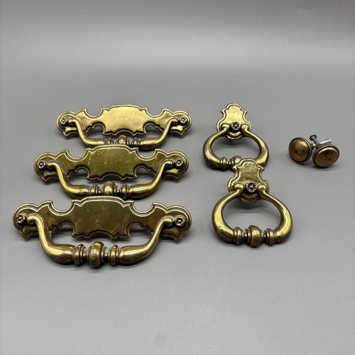 Vintage Keeler Brass Company 70er Schubladenringgriffe Knöpfe Fledermausflügel 8627 / 8628
