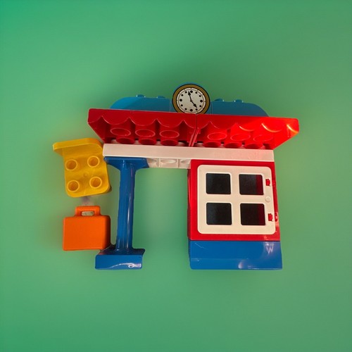 Lego Duplo - Push & Go Steam Train Red 925 Platform, Chair & Suitcase Set 10874