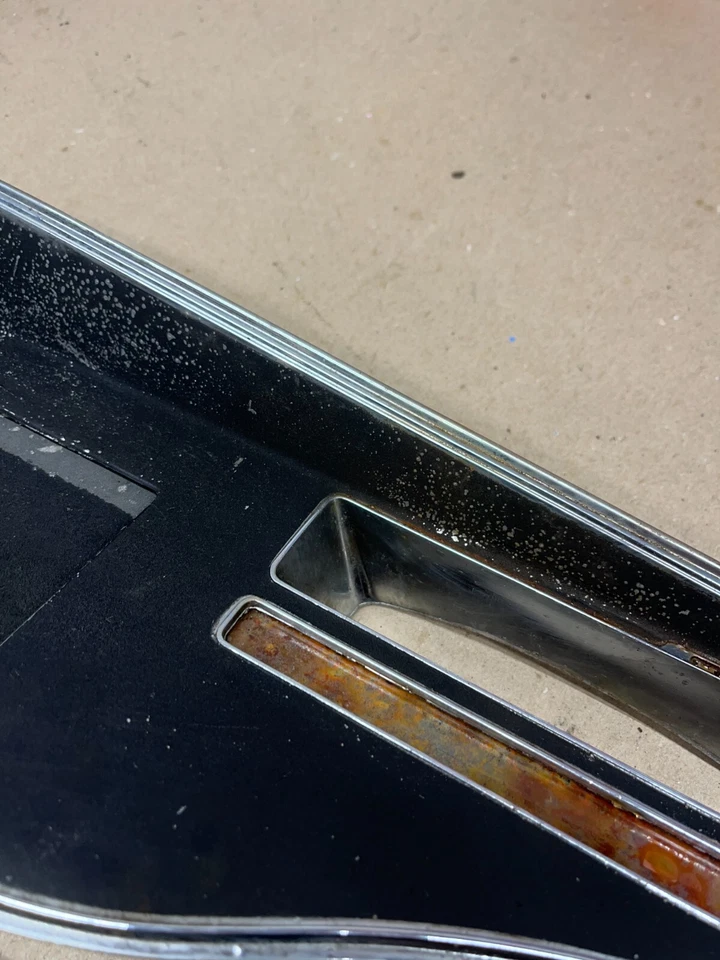 Pontiac Grand Prix 1969 1970 1971 1972 modelo SJ consola central moldura placa de cambio Foto 3 de 4