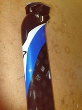 PINARELLO Sedile aerodinamico in carbonio (NERO/BLU) con schienale 23 mm x 60 mm (NUOVO)