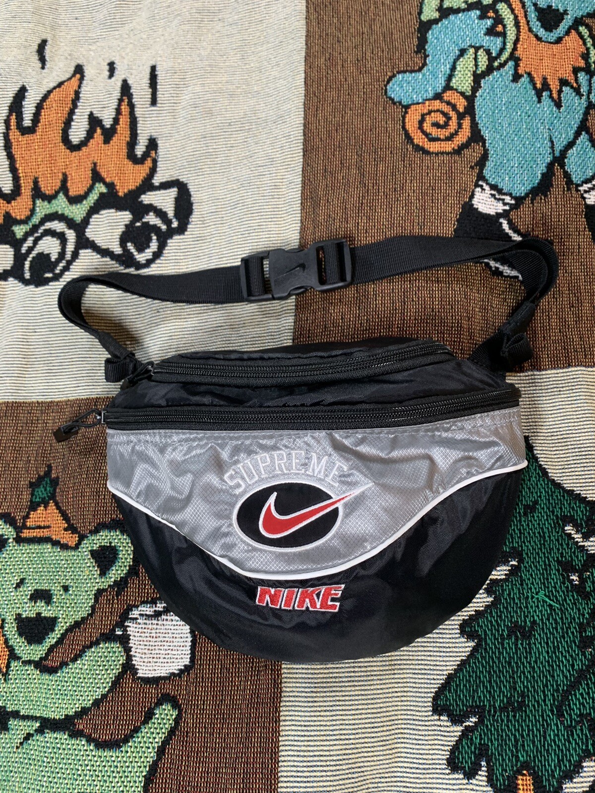 ブランド NIKE - supreme nike shoulder bagの通販 by K's shop｜ナイキならラクマ ショッパー