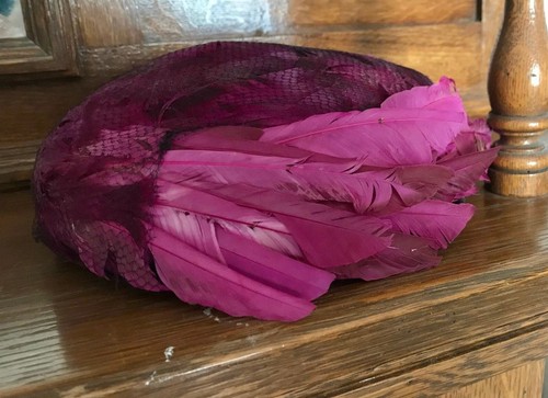 1940's Fuschia and Black Feather Hat Purple Pink Roaring 40's Netting - Picture 7 of 9