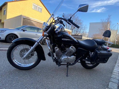Wunderschöne, gepflegte Honda Shadow 125c Chopper mit wenig km und TÜV neu - Bild 9 von 11