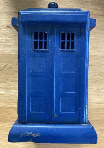 Caja de dinero Dr Who Doctor Who Tardis porta monedas lata coleccionable - Imagen 3 de 7