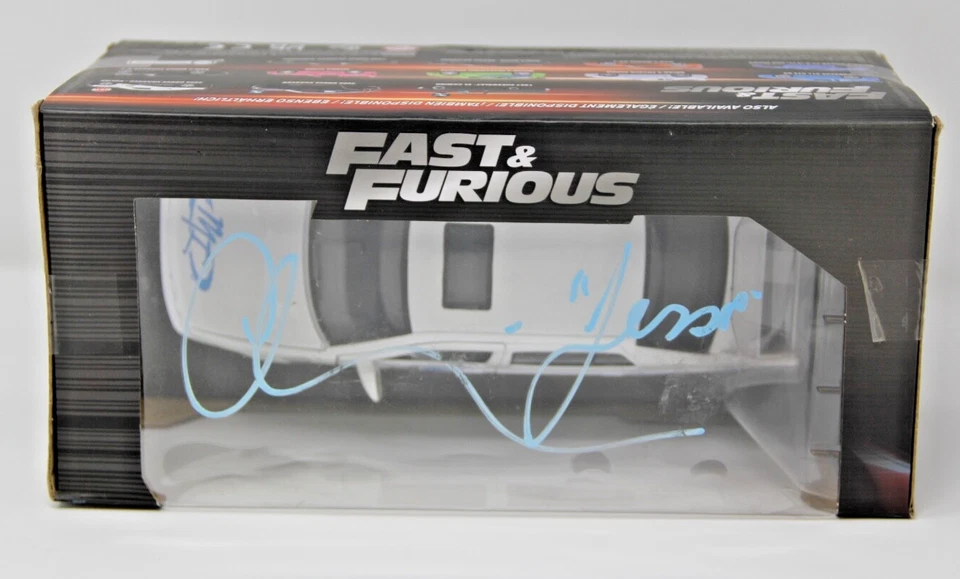 Signed Jada Fast & Furious Jesse's Volkswagen Jetta 1:24 White Diecast Car Rare - Image 3 of 4