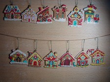 12 HANDMADE BEADED ORNATE CHRISTMAS GINGERBREAD HOUSES ORNAMENTS