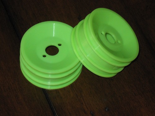 Tartan Vintage 1/10 RC Yokomo 4WD YZ10 870C Front Fluoro Green Wheels Rims YZ-10
