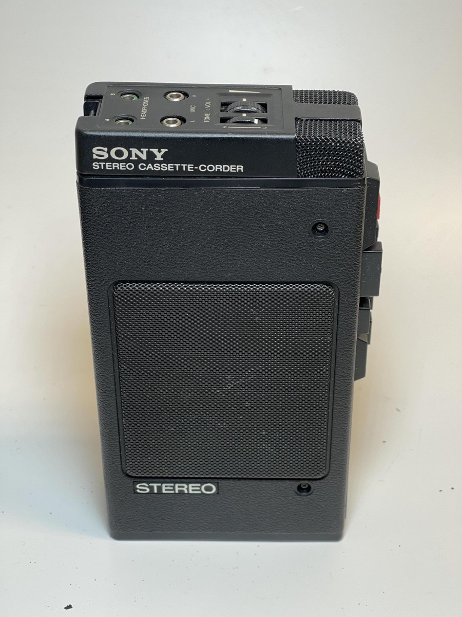 SONY ステレオカセットコーダー TCS-300　昭和レトロ The First Sony Portable Stereo Cassette Player/Recorder Made