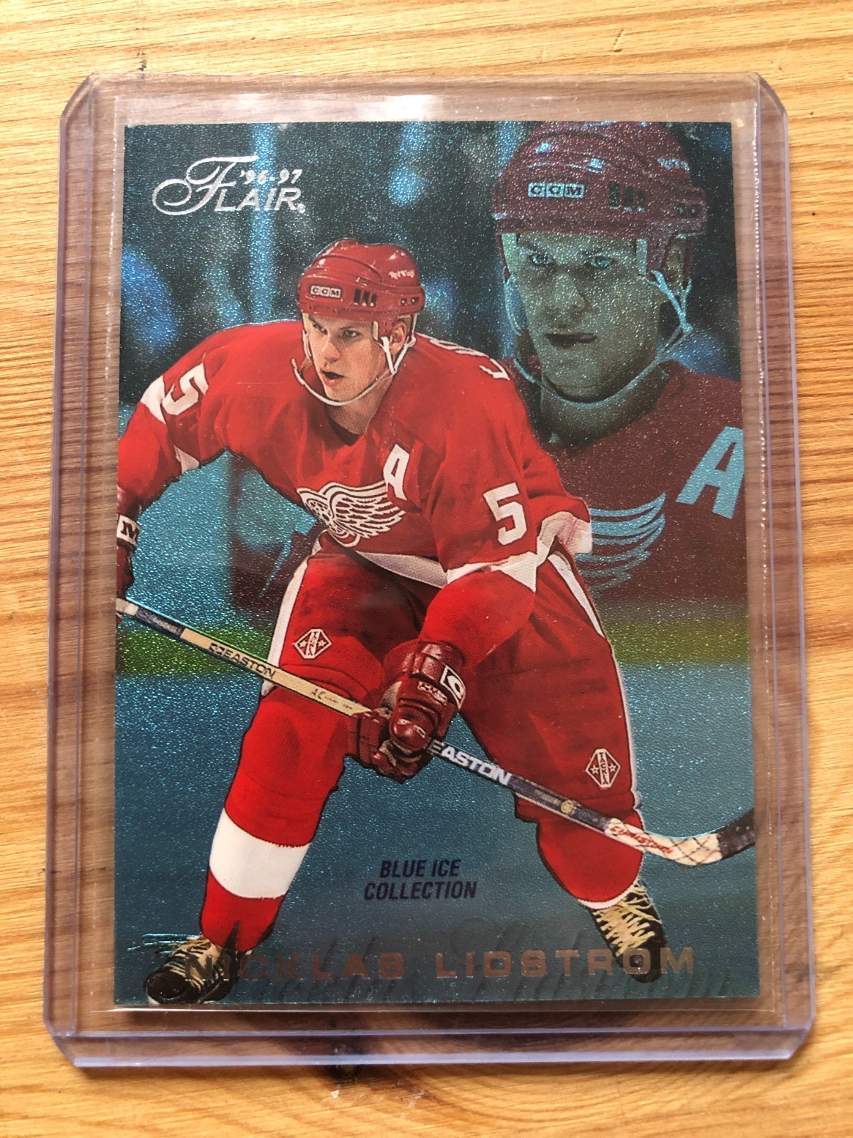 1996-97 Flair NICKLAS LIDSTROM Blue Ice Collection 130/250 Detroit Red Wings B28