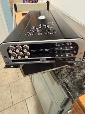 ARC AUDIO 4200se カーオーディオ用アンプ ARC AUDIO 4200SE Amplifier Signature Edition 4 Channel Class AB