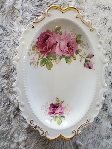 Royal Albert American Beauty Dish Bone China 9.5x6in Vintage Gold Embellishment