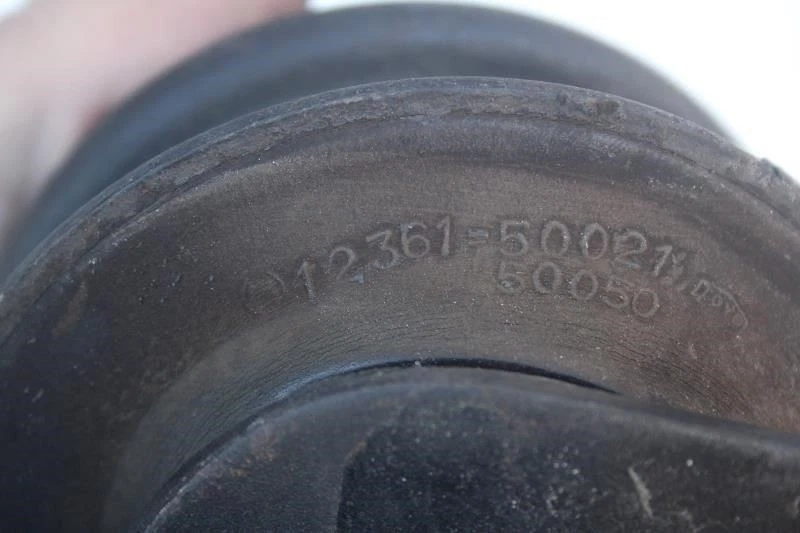 Soportes de motor Lexus SC430 2002 2003 2004 2005 2006 2007 2008 2009 2010 Foto 3 de 4