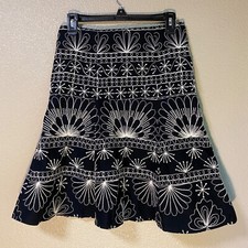 Nanette Lapore Vintage Black Embroidered A Line Flared Skirt Size 2 Made in USA
