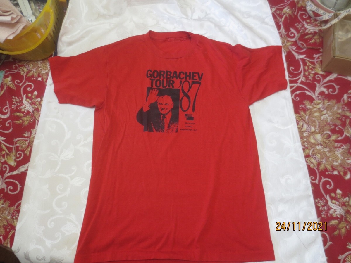 Red Vintage Gorbachev Tour 1987 t-shirt Washington D.C. size 