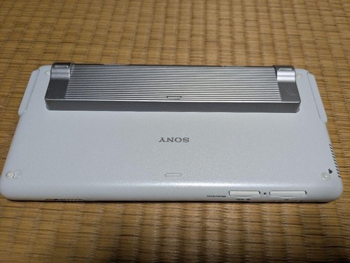 SONY VAIO Type P VGN-P70H peridot White Intel Atom Z520 RAM 2GB From Japan - Picture 6 of 7