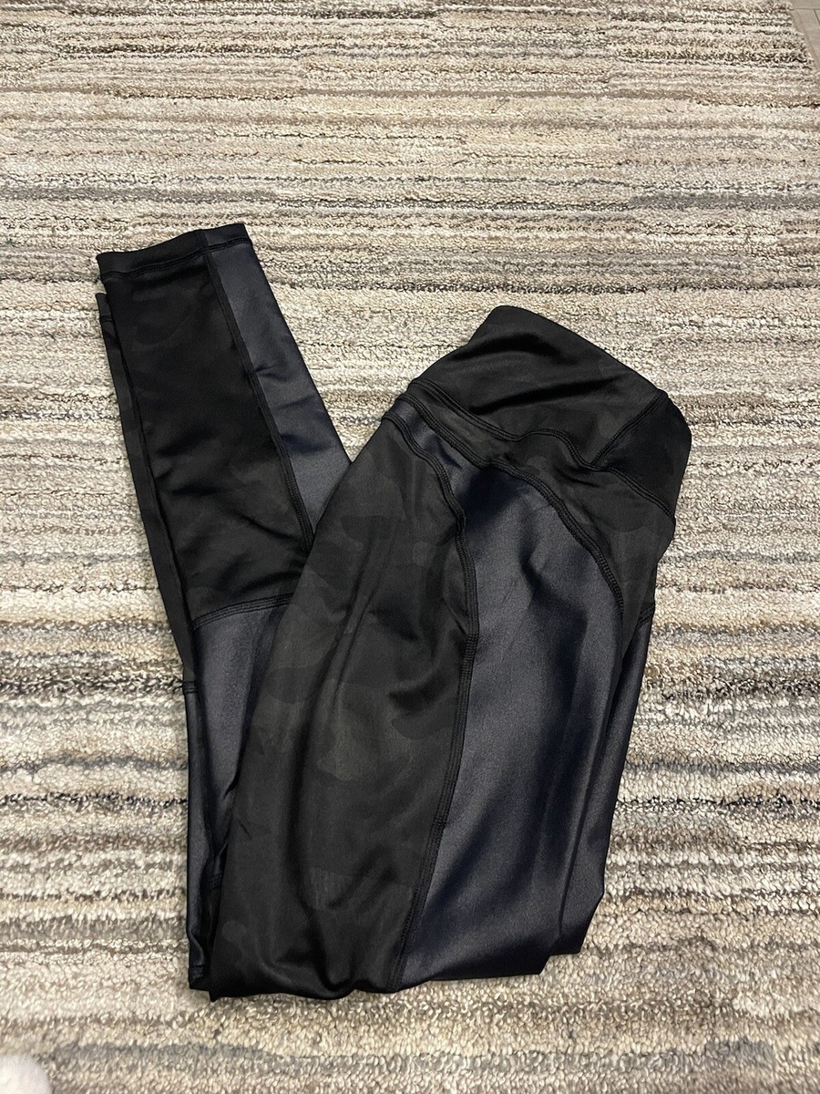 90 Degree By Reflex Leggings Women's XSmall 144527 Camo And Gray