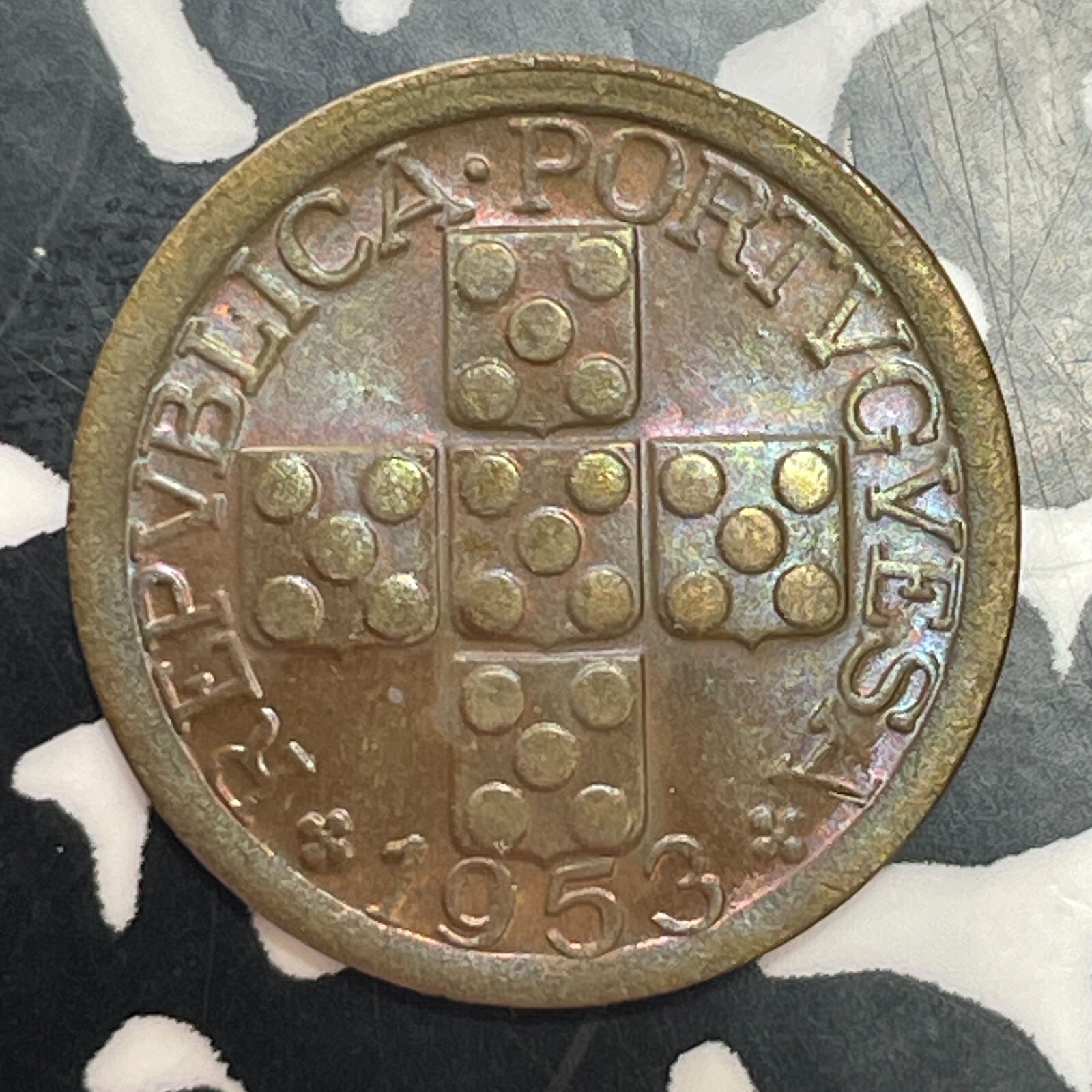 Picture 1 of 2