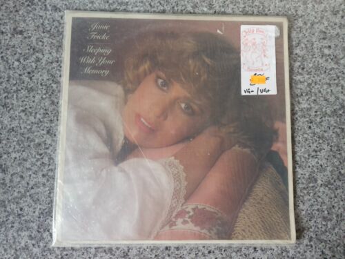 Janie Fricke - Sleeping With Your Memory (CBS85309) 1981 (LP) - Photo 1/2